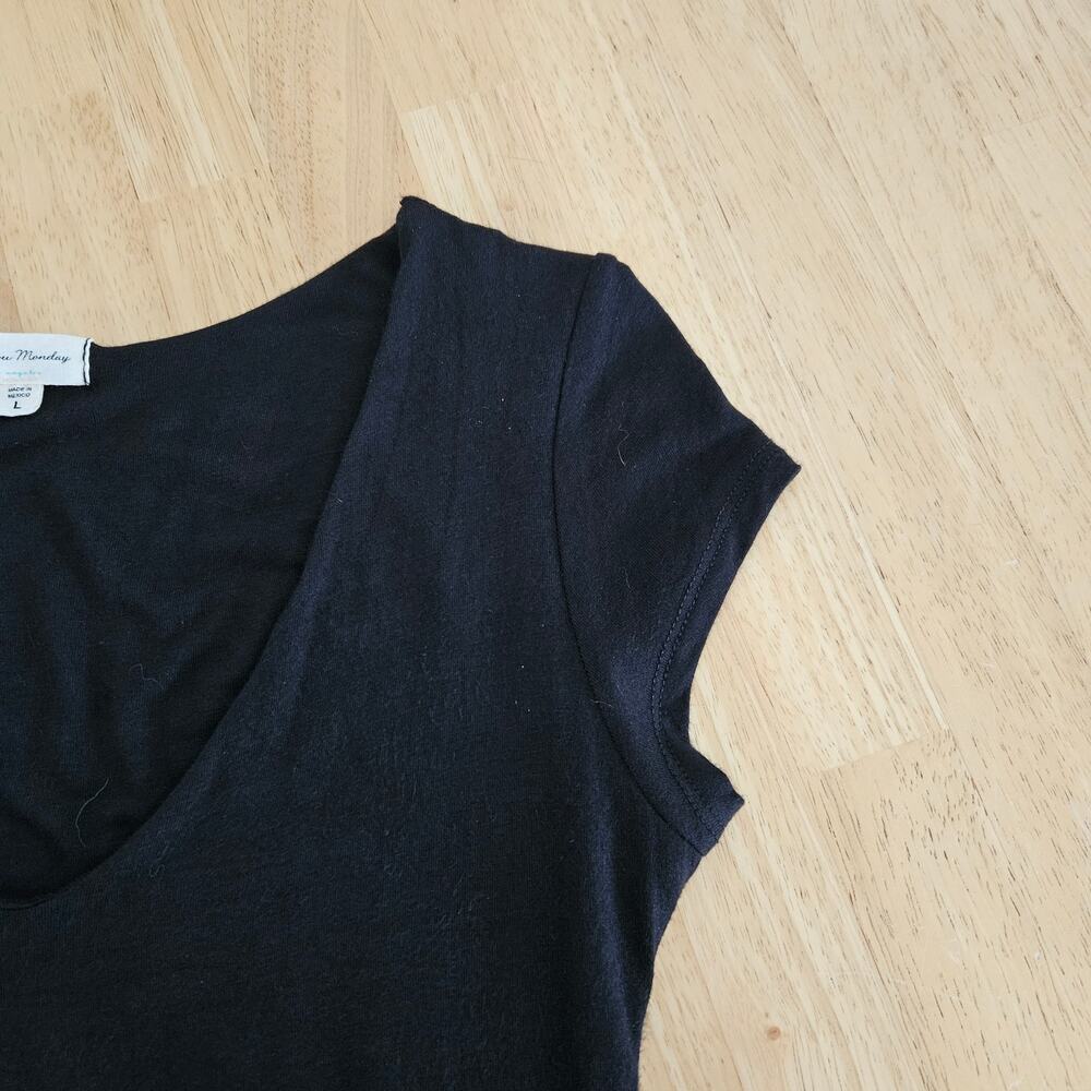 See You Monday V Neck Cap Sleeve Midi Dress Black Size L EUC - Picture 5 of 6